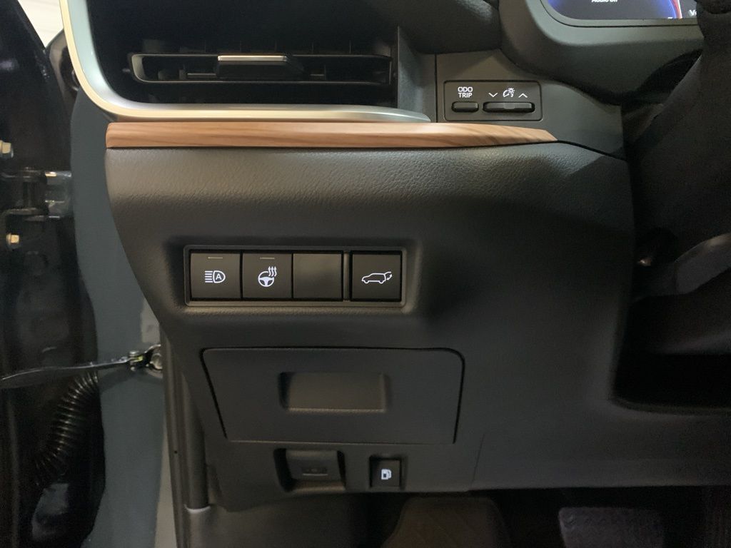 2025 Toyota Grand Highlander Limited AWD photo 19