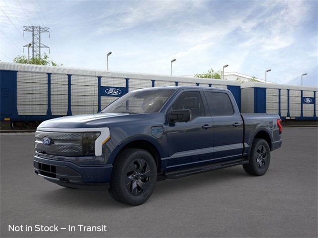 2025 Ford F-150 Lightning Flash's photo