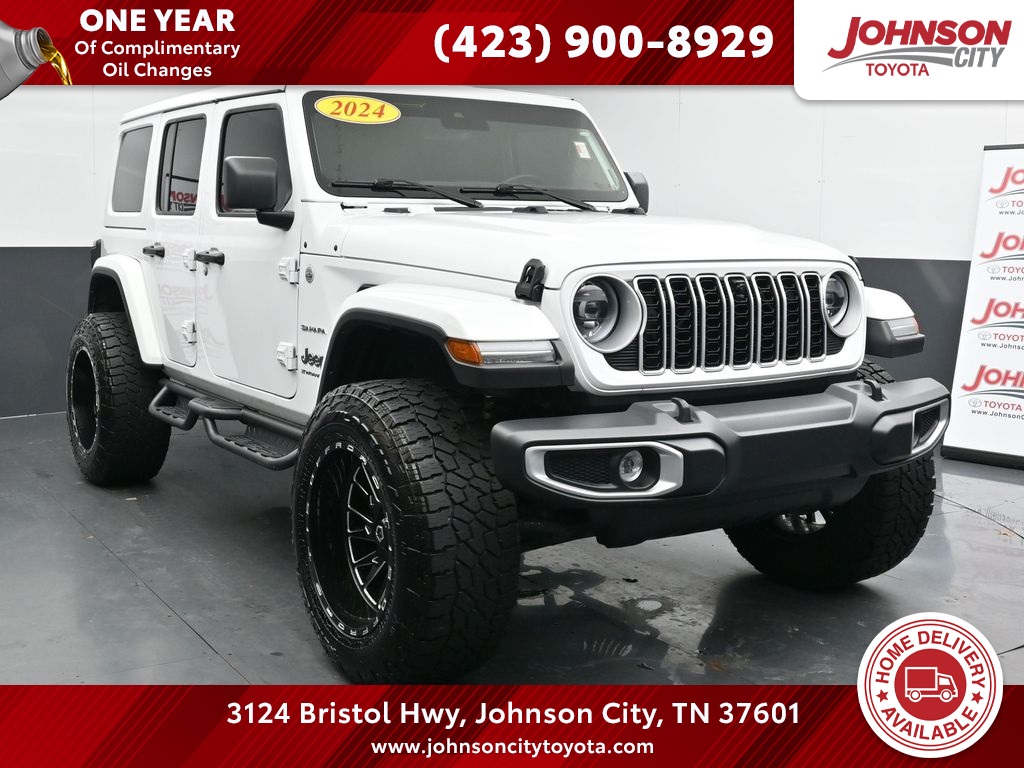 2024 Jeep Wrangler 4-Door Sahara's photo