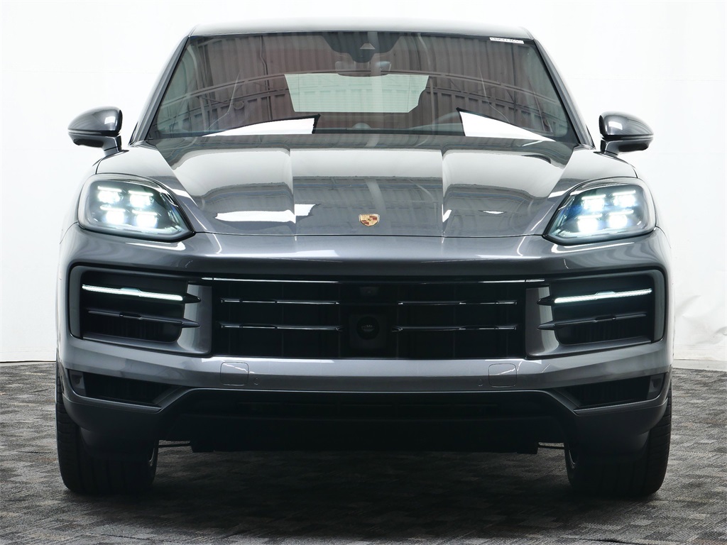 2025 Porsche Cayenne S E-Hybrid Coupe photo 9