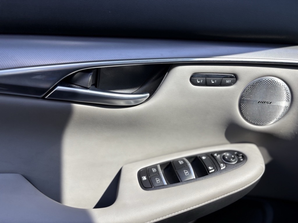 2023 Infiniti QX50 Luxe AWD photo 20