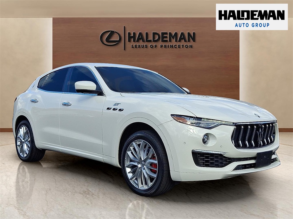 2022 Maserati Levante GT's photo