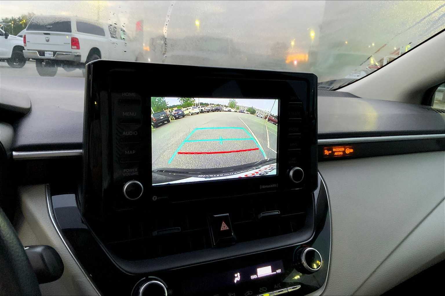 2022 Toyota Corolla L photo 26