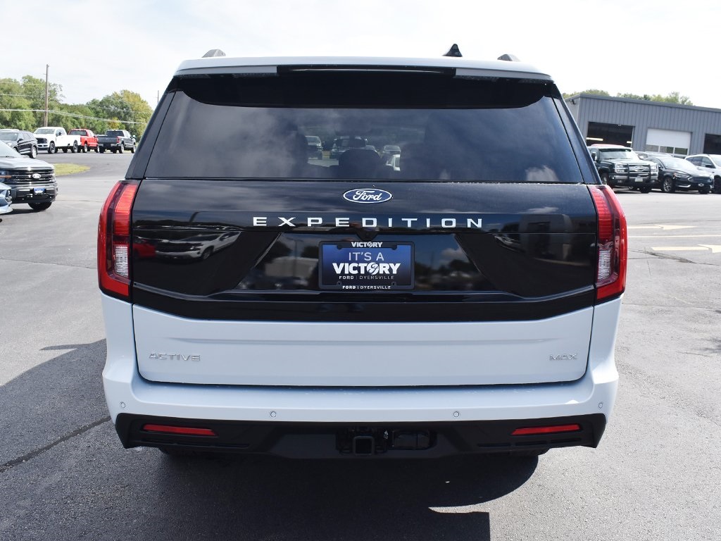 2025 Ford Expedition MAX photo 25