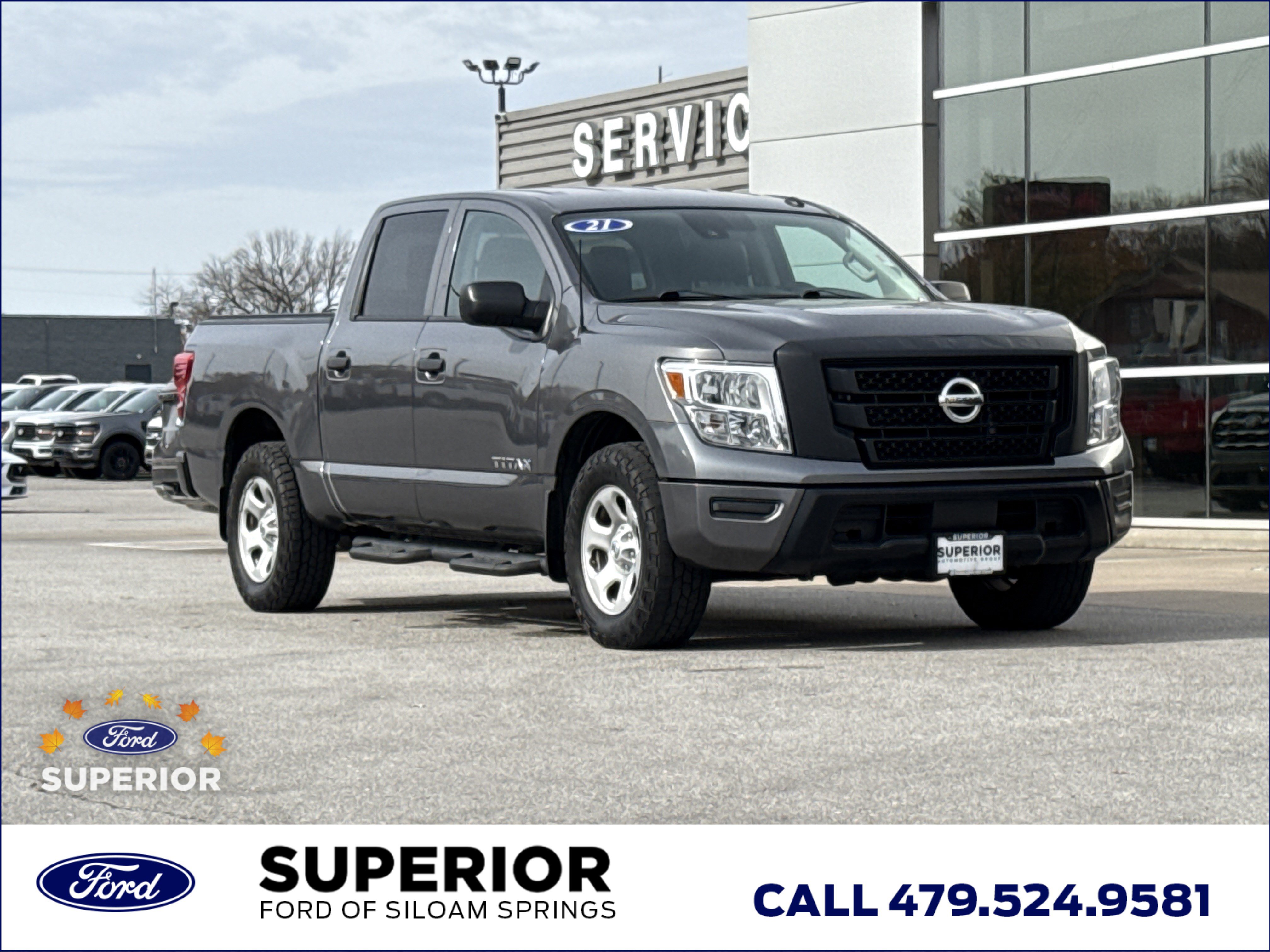 2021 Nissan Titan S's photo