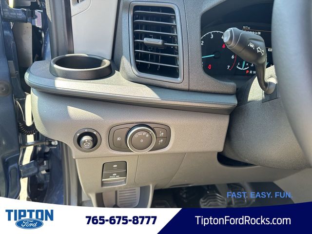 2025 Ford Transit Passenger Van XLT photo 3