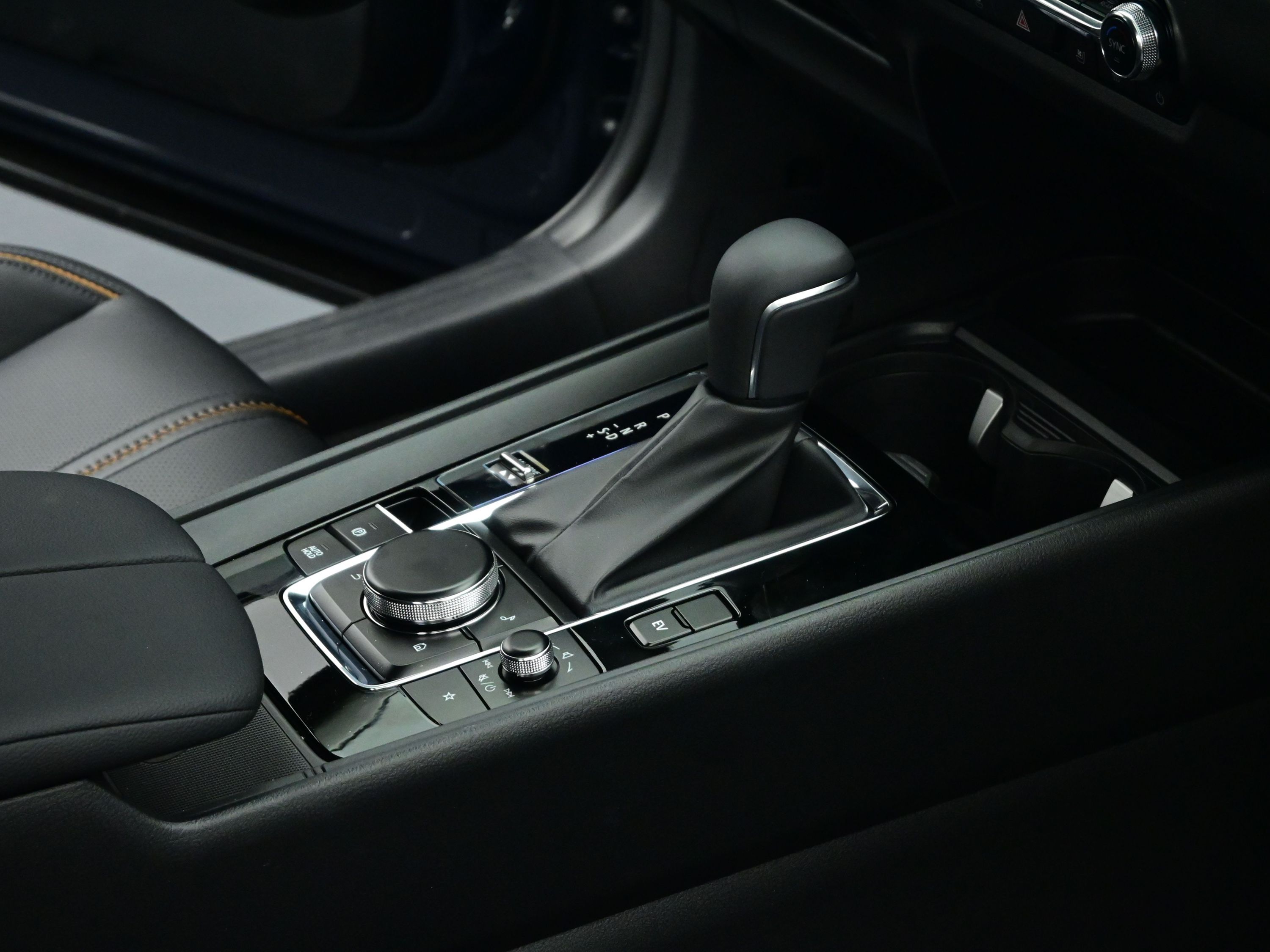 2025 Mazda CX-50 Premium Plus photo 27