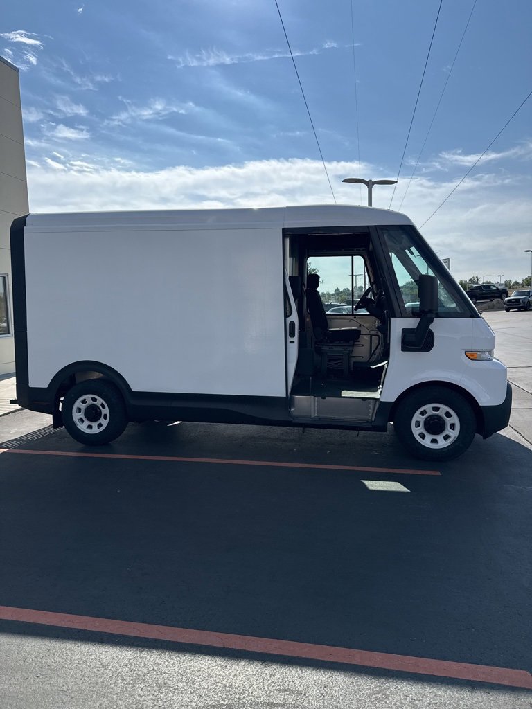 2025 Chevrolet BrightDrop 400 photo 10