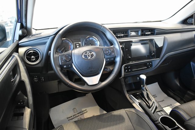 2019 Toyota Corolla XLE XSE photo 13