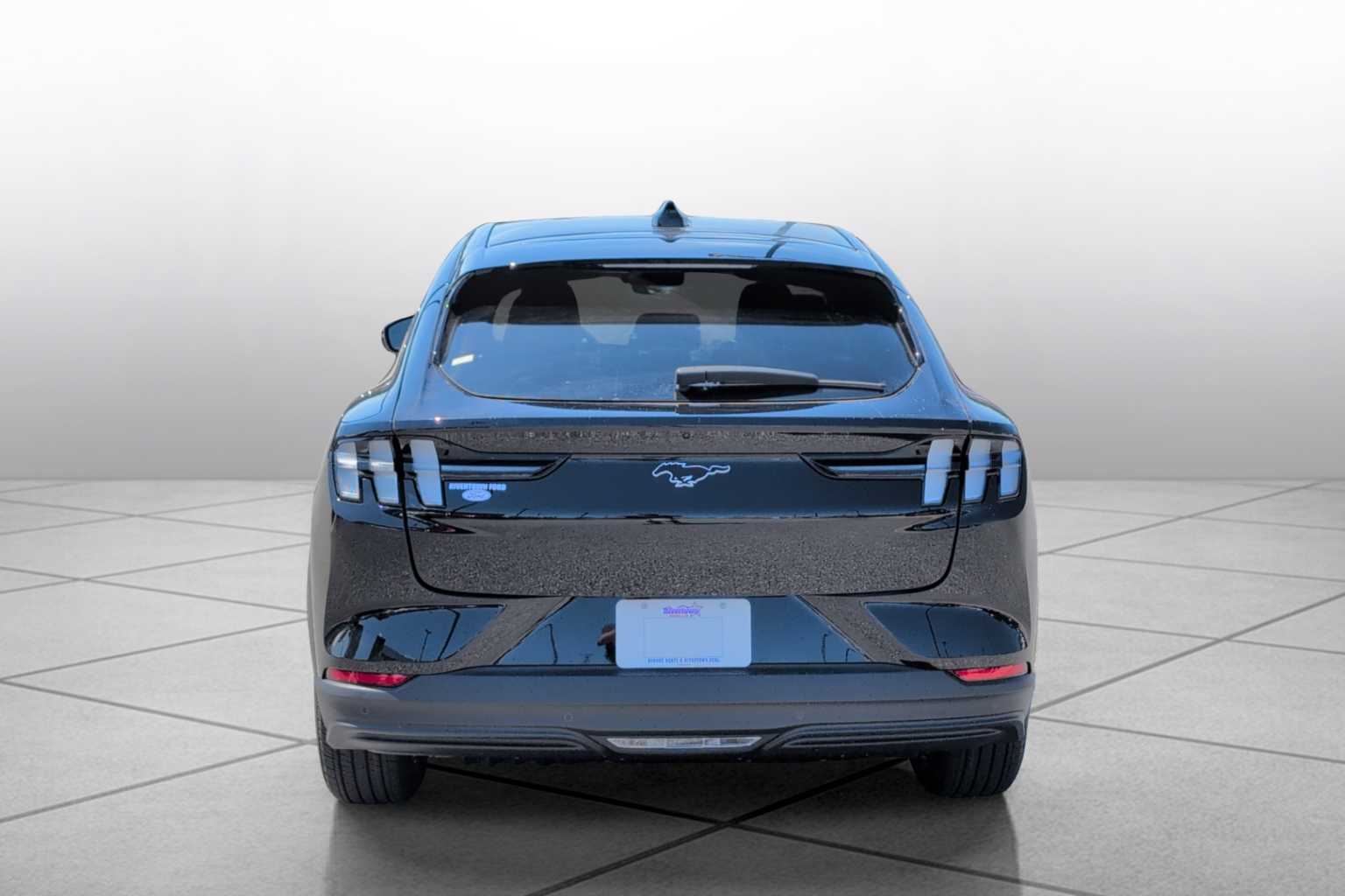 2025 Ford Mustang Mach-E Premium photo 12