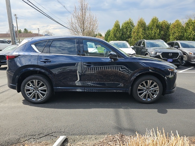 2025 Mazda CX-5 2.5 Turbo Signature photo 2