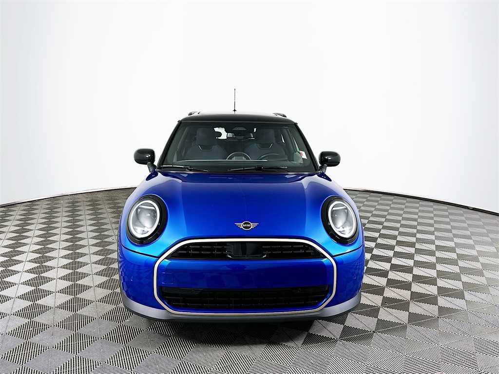 2025 Mini Cooper Signature photo 2