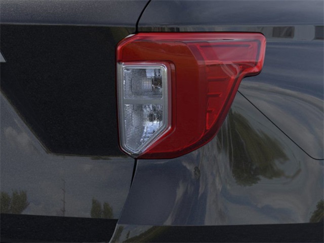 2024 Ford Explorer XLT photo 17