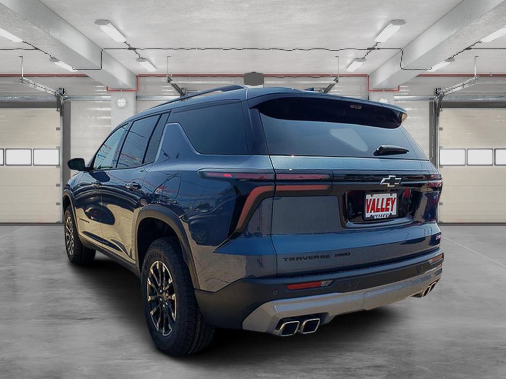 2026 Chevrolet Traverse Z71 photo 4