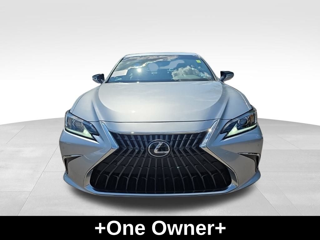 2024 Lexus ES 300h Premium photo 4
