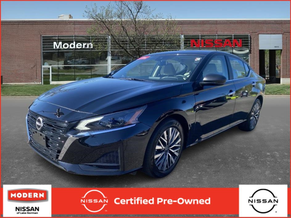 2025 Nissan Altima