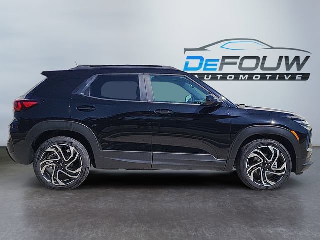 2026 Chevrolet Trailblazer RS photo 2