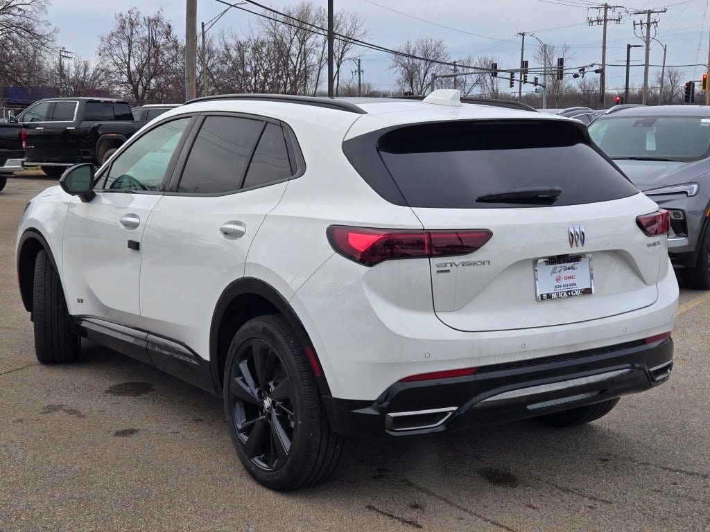 2025 Buick Envision Sport Touring photo 14