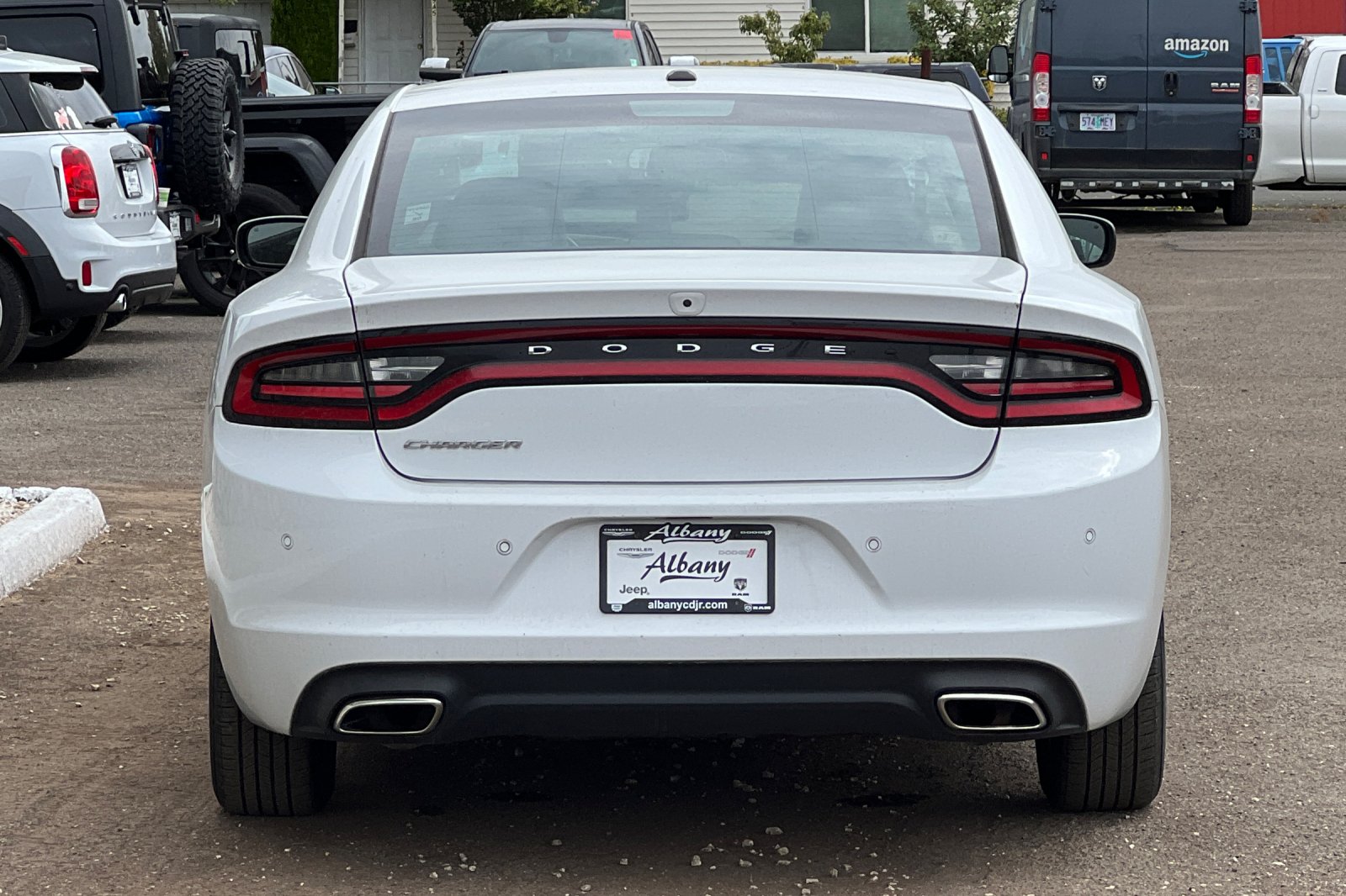 2022 Dodge Charger SXT photo 4