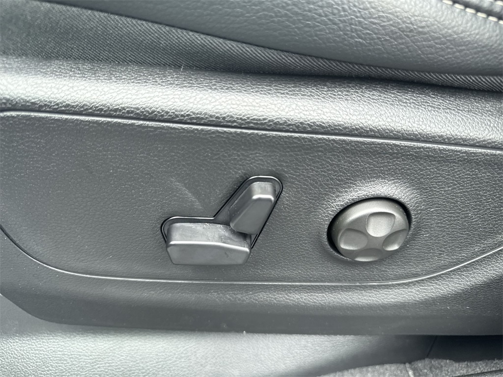 2026 Ram 1500 Rebel photo 17