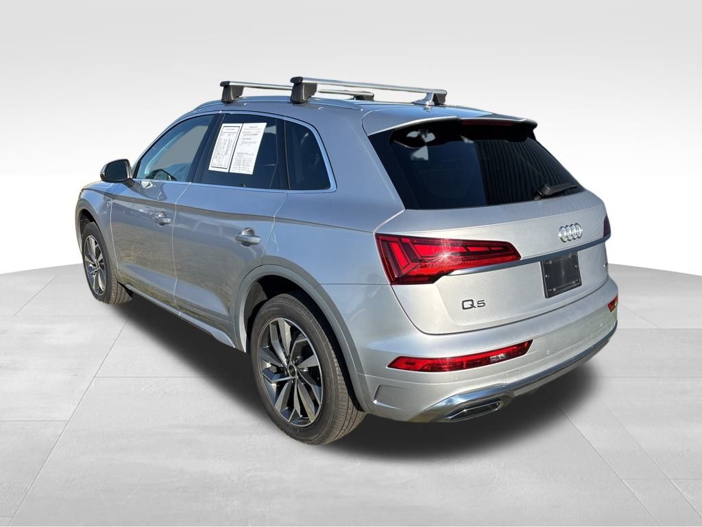 2023 Audi Q5 45 S line Premium photo 3
