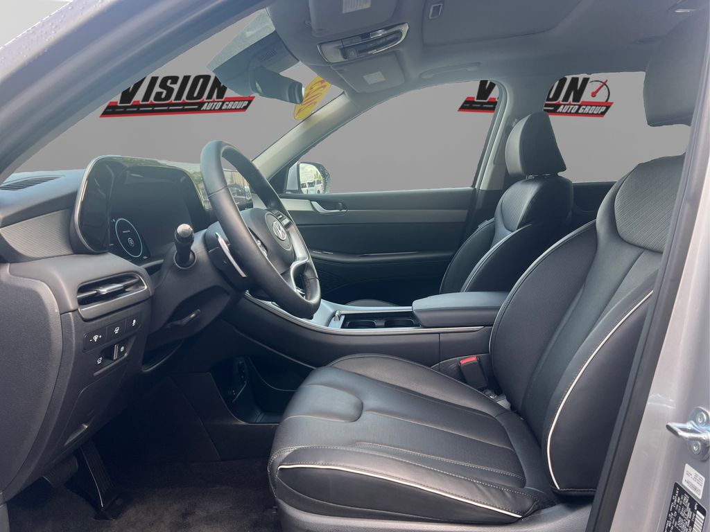 2025 Hyundai Palisade SEL photo 9