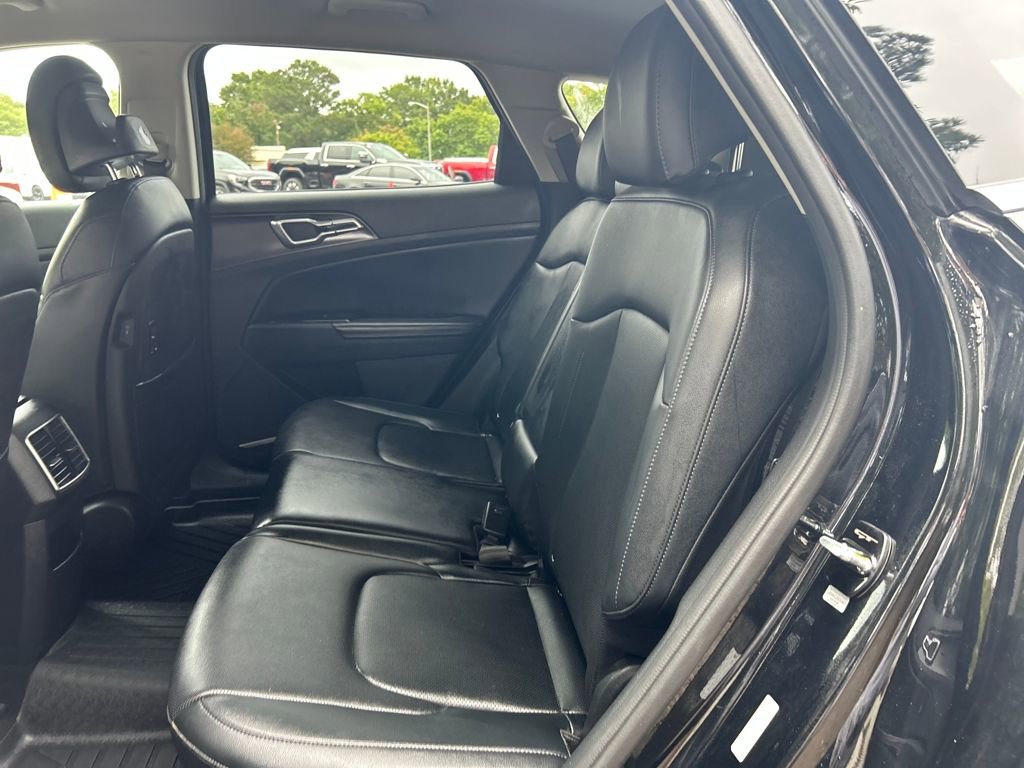 2023 Kia Sportage EX photo 18