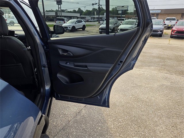 2025 Buick Envista ST photo 33