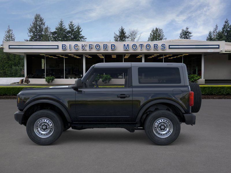 2025 Ford Bronco Base photo 2