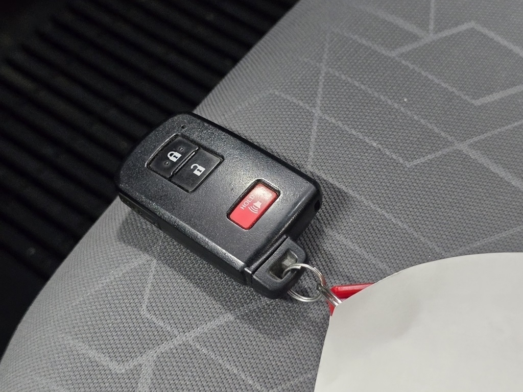 2023 Toyota Tacoma TRD Sport photo 26