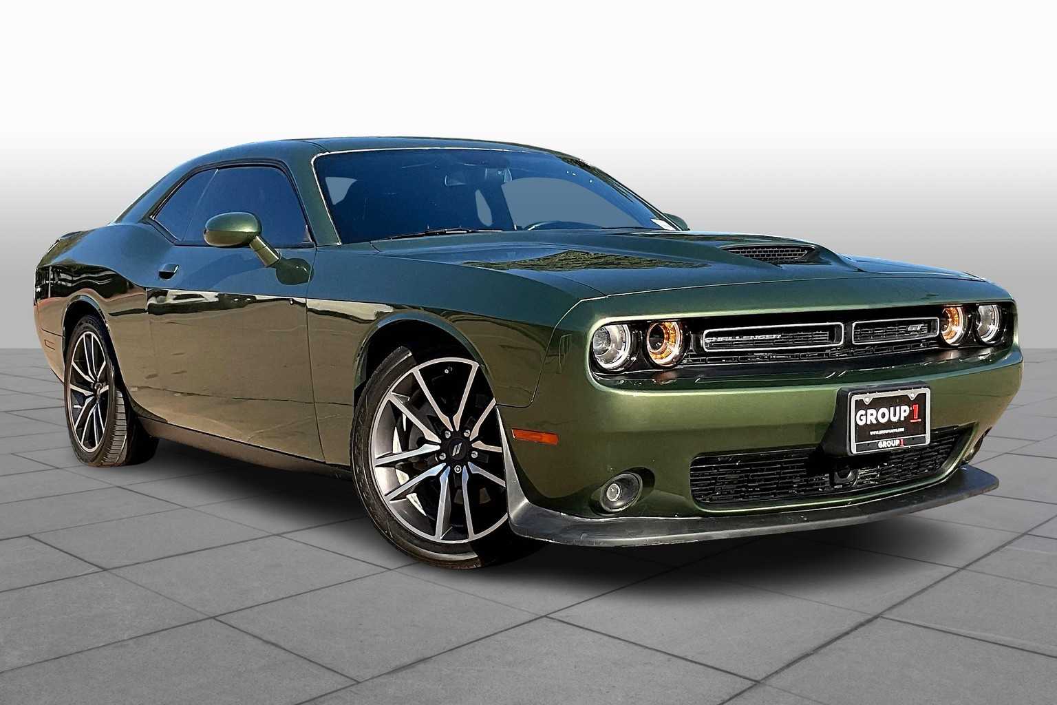 2023 Dodge Challenger GT photo 2