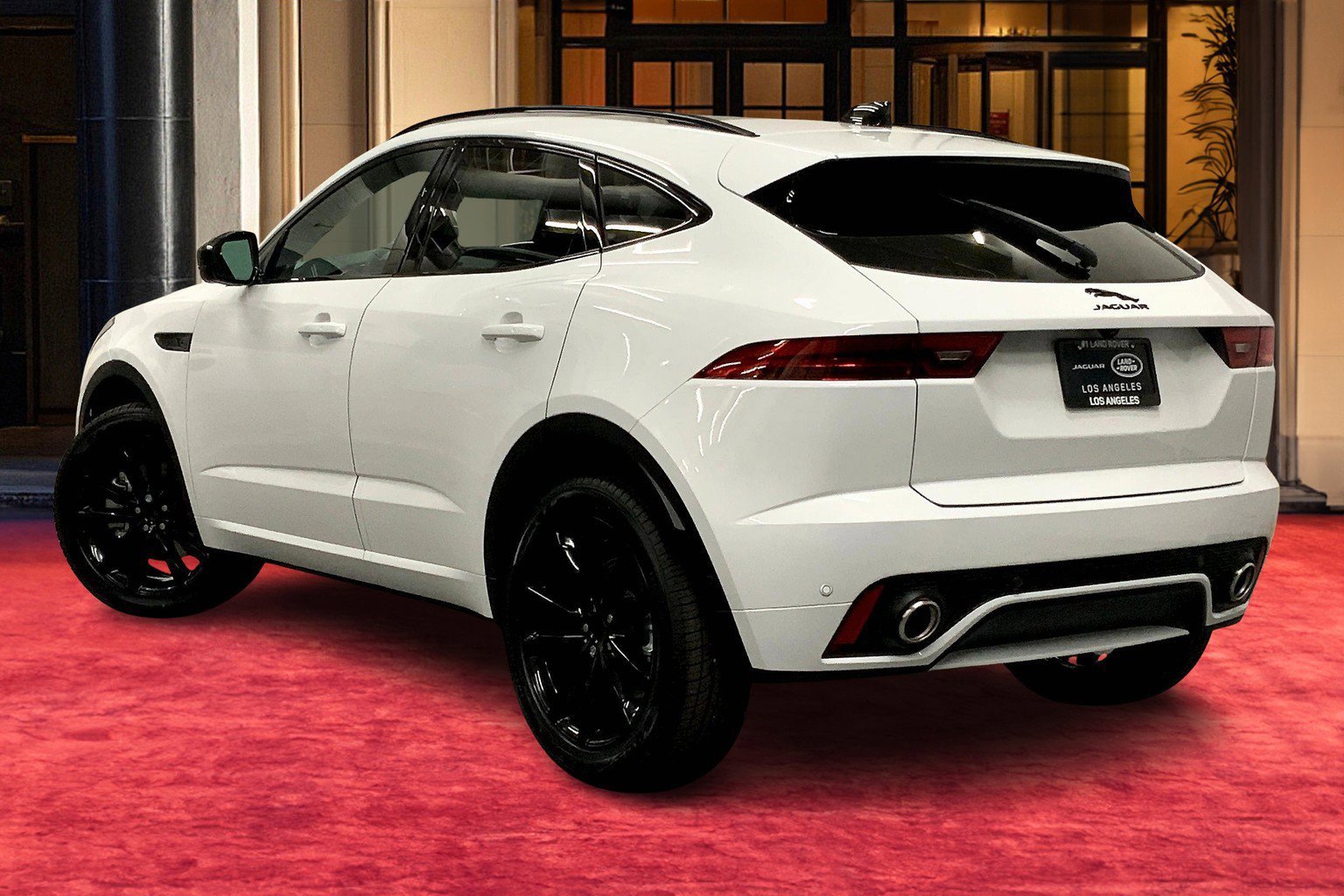 2024 Jaguar E-PACE P250 R-Dynamic SE photo 2