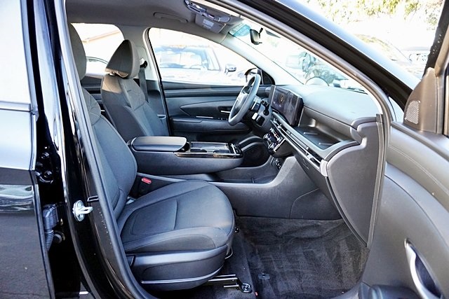 Used 2025 Gray Hyundai Blue image 10