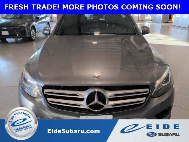 2018 Mercedes Benz GLC 300 4MATIC photo 2