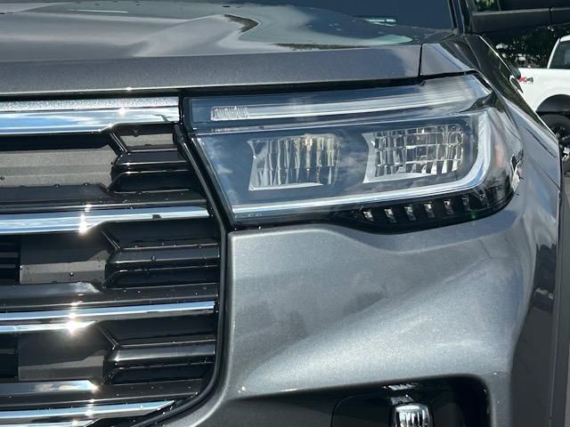 2025 Ford Explorer photo 22