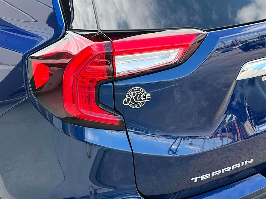 2023 Gmc Terrain SLE photo 9