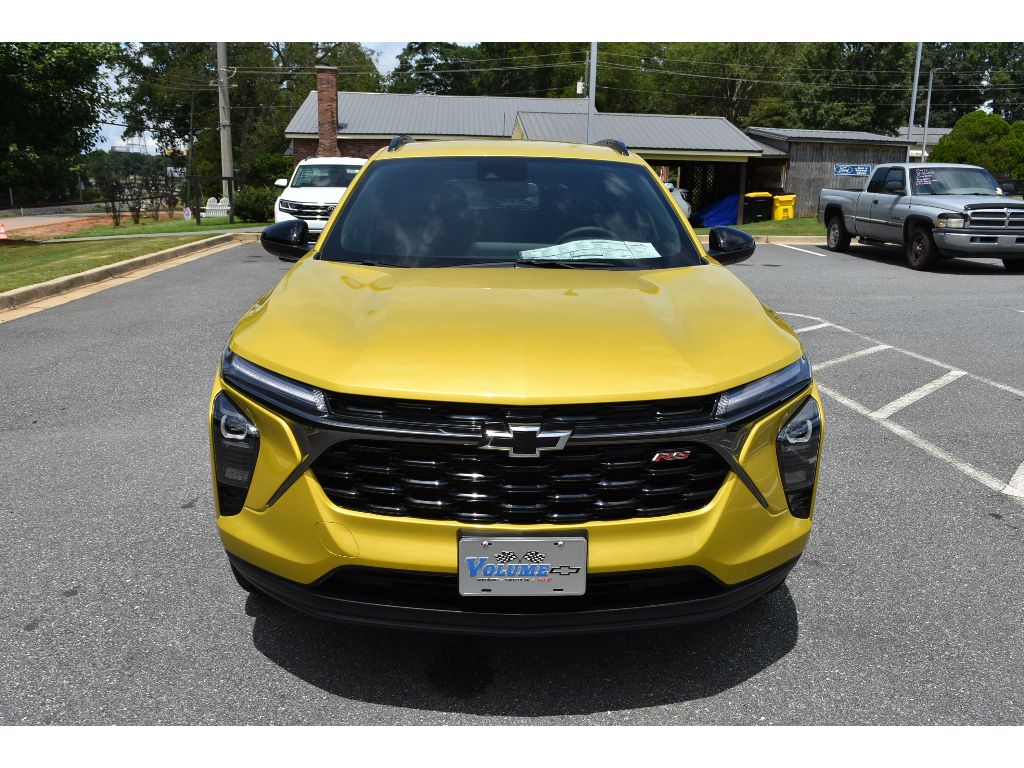 2025 Chevrolet Trax photo 6