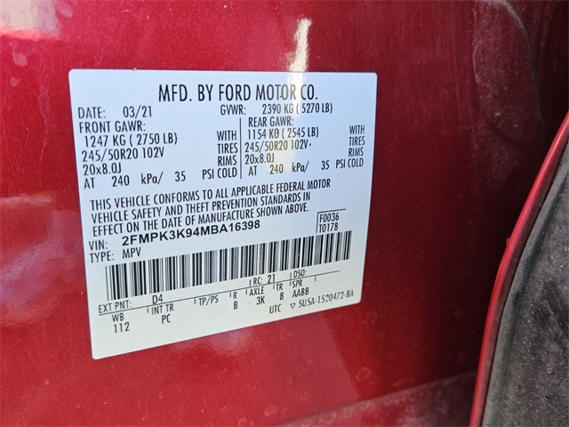 2021 Ford Edge Titanium photo 18