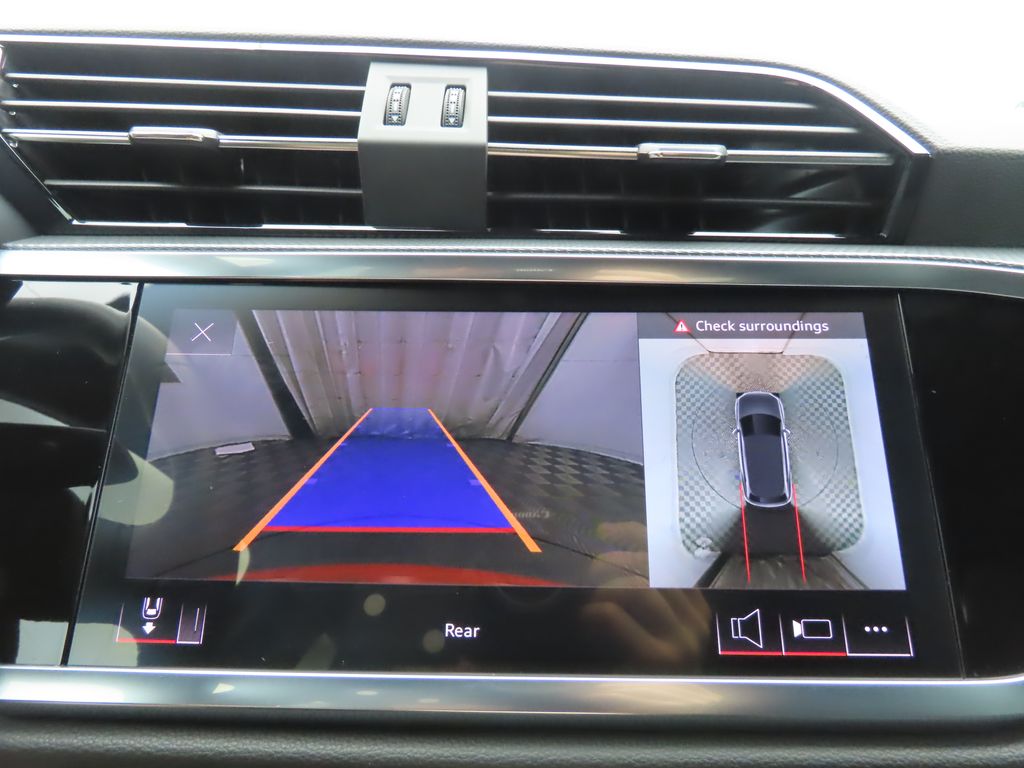 2024 Audi Q3 S line Premium Plus photo 15