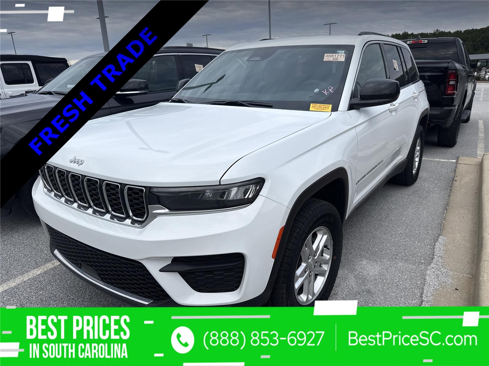 2024 Jeep Grand Cherokee Laredo's photo