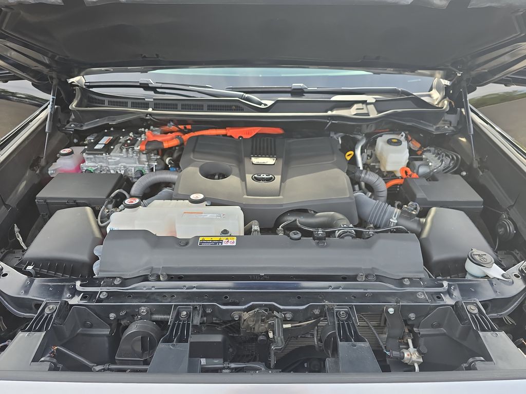 2023 Toyota Tundra Limited photo 26