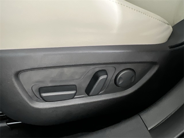 2025 Mazda CX-30 2.5 S Preferred photo 12