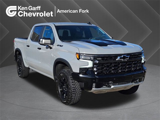 2025 Chevrolet Silverado 1500 ZR2's photo