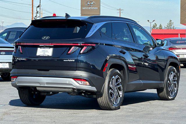 2026 Hyundai Tucson Hybrid Limited photo 2