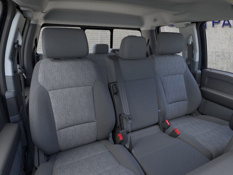 2025 Ford F-350 XL photo 2