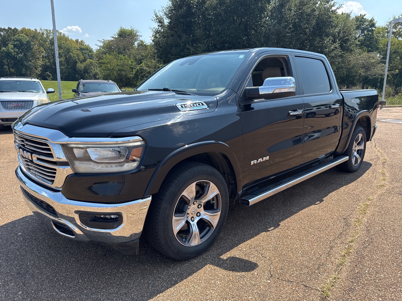 2022 Ram 1500 Laramie photo 3