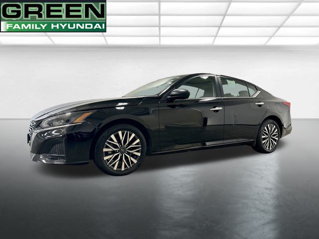 2024 Nissan Altima SV