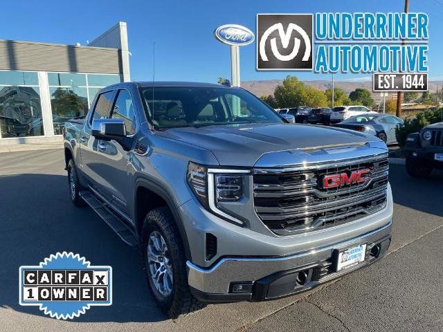 2023 GMC Sierra 1500 SLT's photo