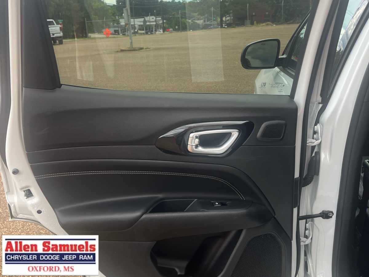 2022 Jeep Compass High Altitude photo 15