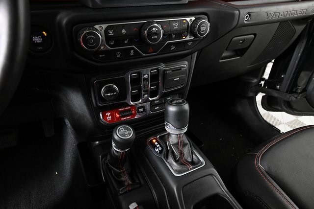 2020 Jeep Wrangler Unlimited Rubicon photo 16